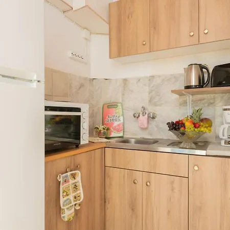 Agnadi Sea View Apartments, By Zantewize Apartament