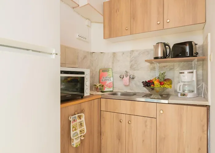 Agnadi Sea View Apartments, By Zantewize Apartman