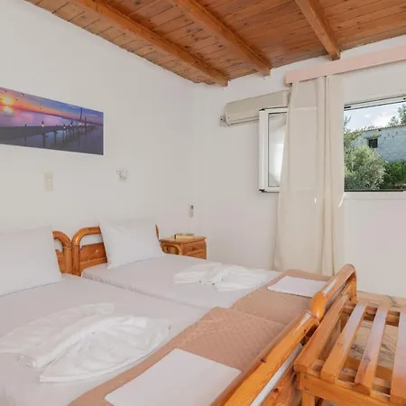 公寓 Agnadi Sea View Apartments, By Zantewize