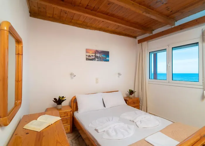 Agnadi Sea View Apartments, By Zantewize Аликанас